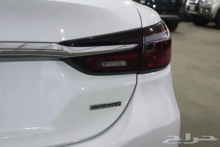 مازدا 6 نص فل 2022 8