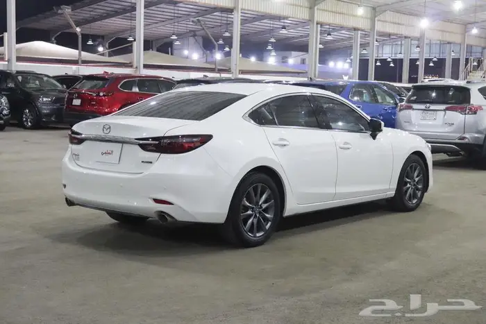 مازدا 6 نص فل 2022 6