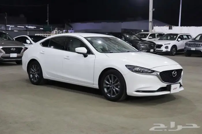 مازدا 6 نص فل 2022 5