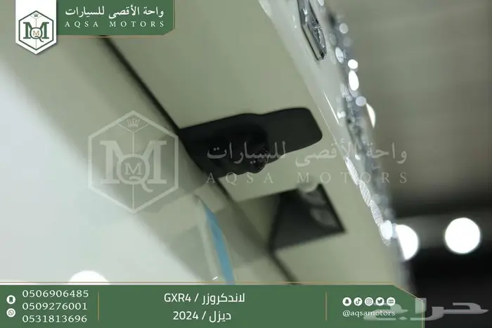 لاندكروزر جي اكس ار رقم 4 أبيض ديزل 2024 عليها خصم 29