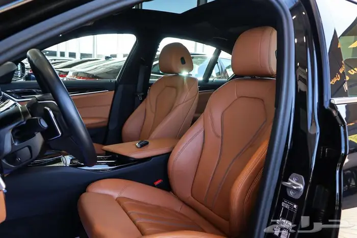 بي ام دبليو 520i موديل 2023 8