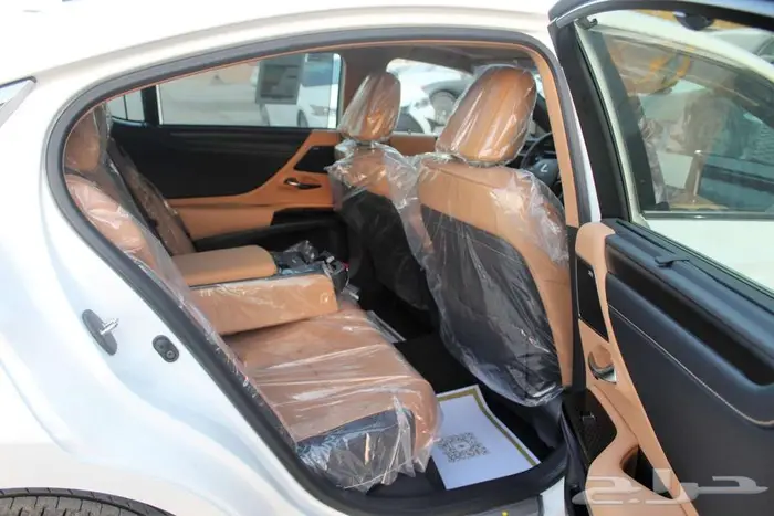 لكزس - ES 350 - DD - فل كامل - سعودي - 2025 18