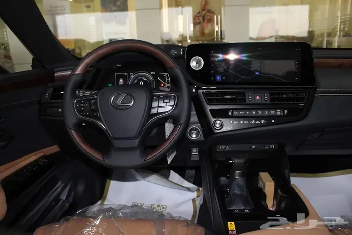 لكزس - ES 300 - HH - هايبرد - فل كامل - خليجي - 2025 8