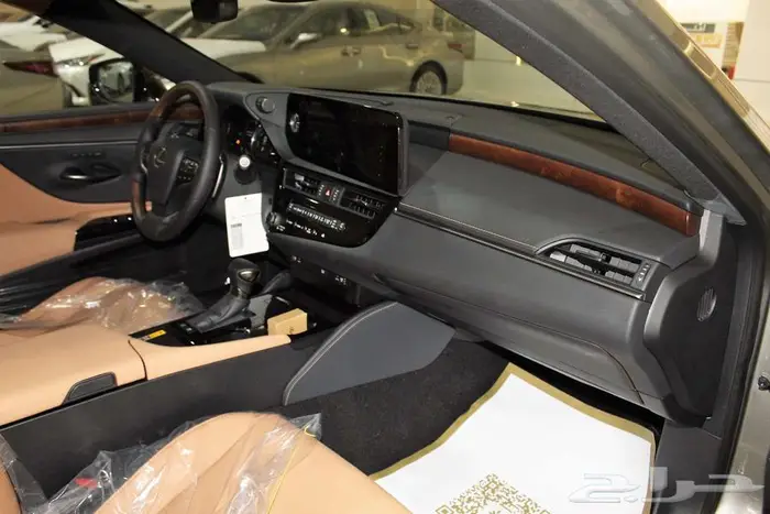 لكزس - ES 300 - HH - هايبرد - فل كامل - خليجي - 2025 10