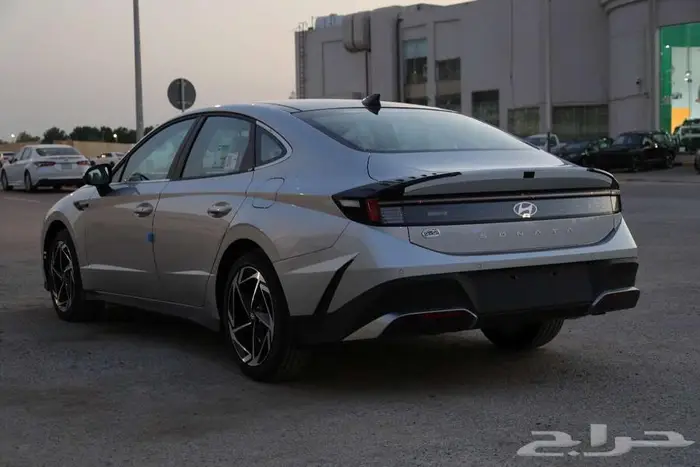 هيونداي سوناتا GL 2026 12