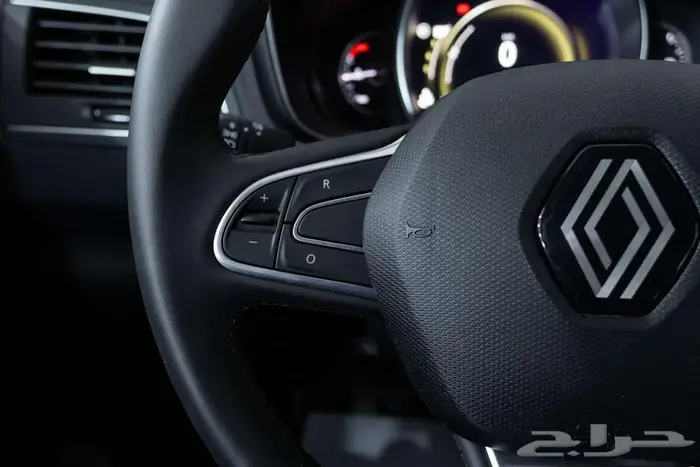 رينو كوليوس 2025 E صيانة و هدايا مجانية 7