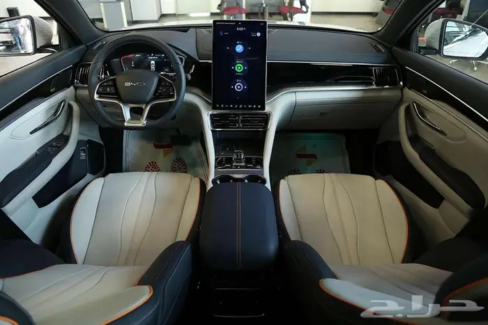 سونج بلس بريميوم AWD 2026  تصميم جريء ومقصورة رحبة 17