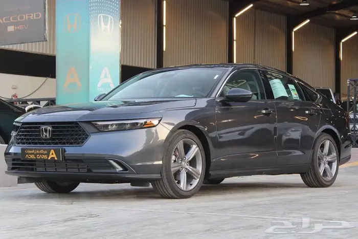 عرض خاص هوندا اكورد بنزين 2025 EX اقل سعر بالمملكة 1