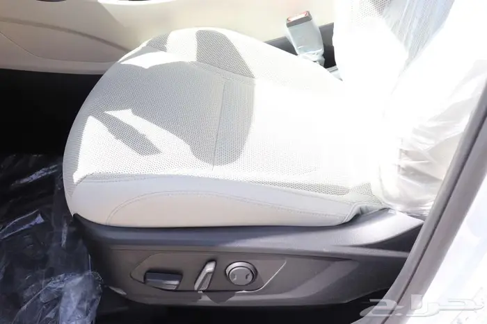 توسان كمفورت بلس 1600سي سي اخر حبة بسعر متميز لون اسود 2025 14