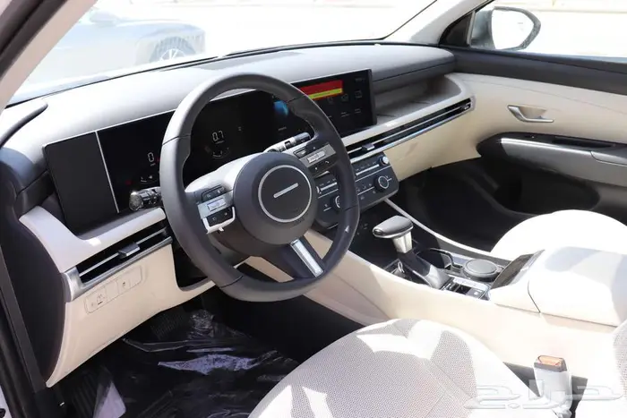 توسان كمفورت بلس 1600سي سي اخر حبة بسعر متميز لون اسود 2025 13