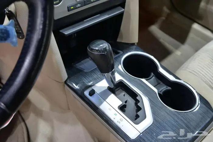 كامري 2016 GIX ممشى 19الف فقط 12