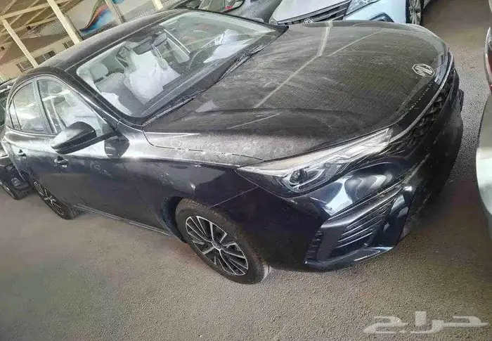 ام جي 5 ستاندر موديل 2025 13