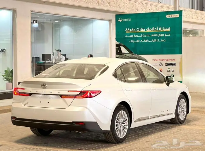 كامري LE بانوراما أبيض بنزين وهايبرد 2025 جميع الالوان 7