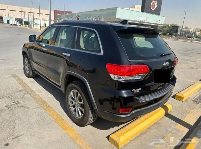 جراند شيروكى بحالة الوكالة للبدل 4