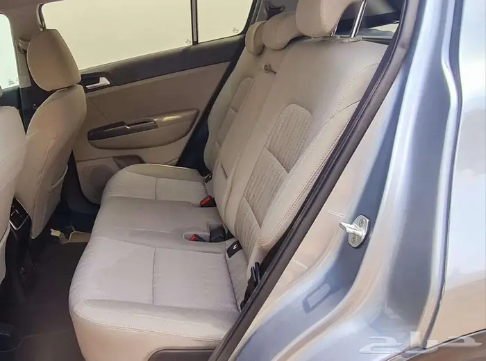 كيا سبورتاج موديل 2020 ماكينة 2000 سي سي 15