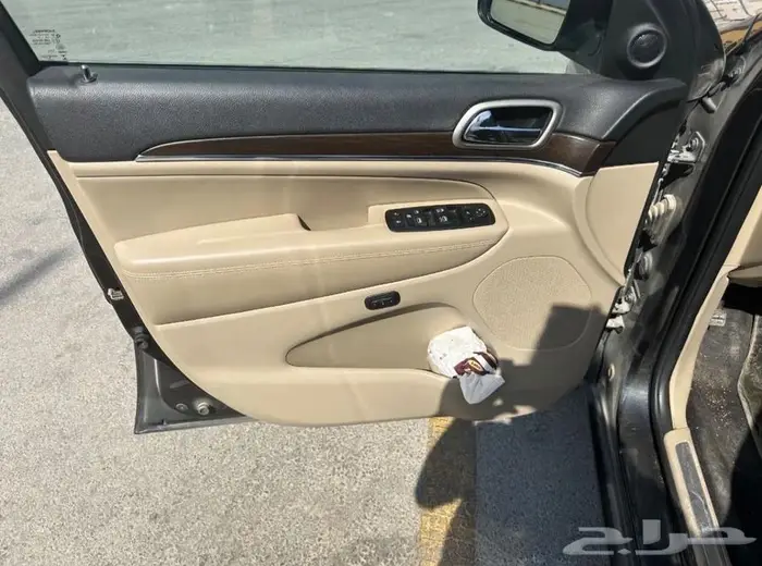 جراند شيروكى بحالة الوكالة للبدل 6