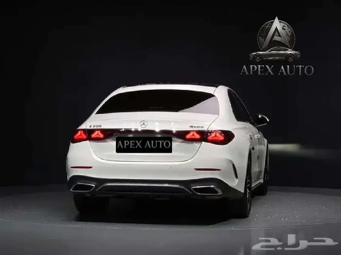 مرسيدس بنز E300 2024 4MATIC 3