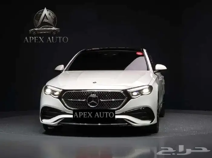 مرسيدس بنز E300 2024 4MATIC 1