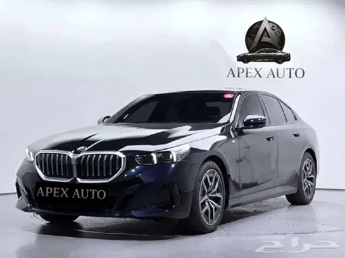 BMW 520I Mkit Sport 2025 داخلي كريستال 0