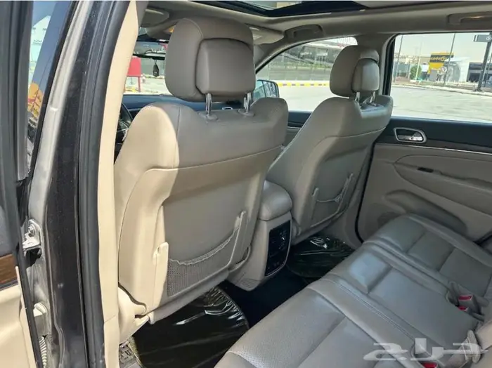 جراند شيروكى بحالة الوكالة للبدل 9