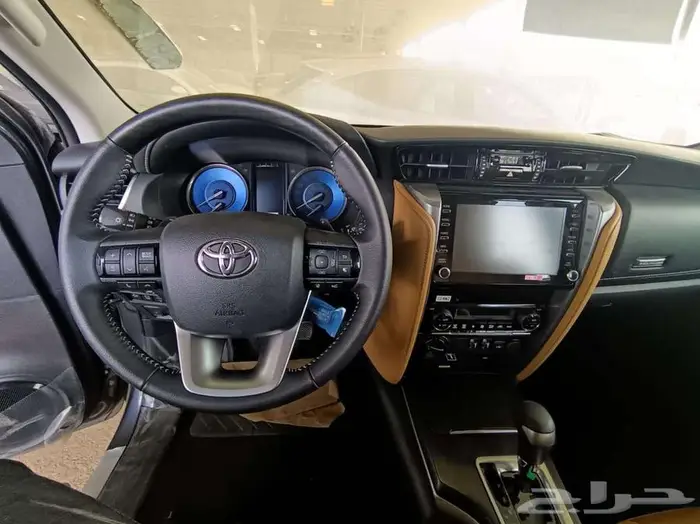 تويوتا فورتشنر VX ديزل 2024 5