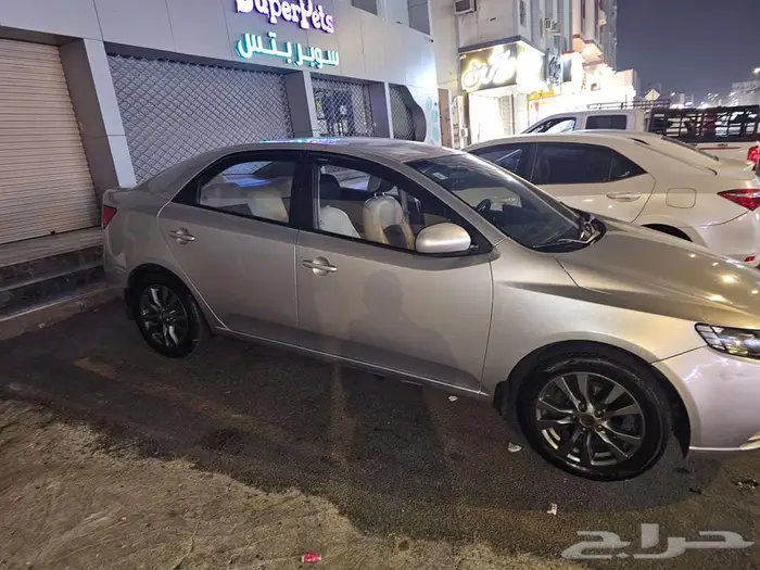 كيا سيراتو 2013 اتوماتيك 0