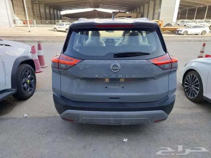 نيسان اكس تريل 5 مقاعد دفع رباعي ستاندر 2026 11