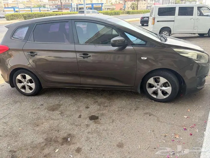 كيا كارينز 2000سي سي موديل 2015 بسعر 25 الف 0