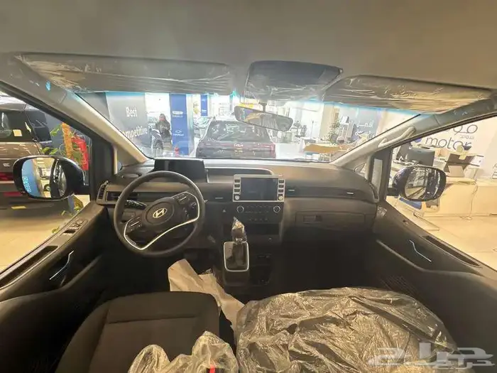 هيونداي ستاريا 9 راكب ديزل وبنزين 2025 كاش واقساط 3