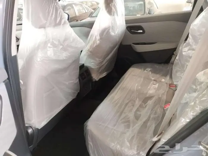 نيسان -اكس تريل 2025-ستاندر -دبل -وكيل سعودي 12