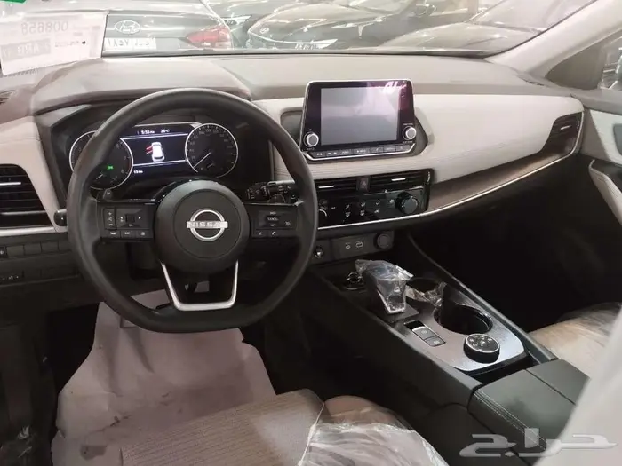 نيسان -اكس تريل 2025-ستاندر -دبل -وكيل سعودي 5