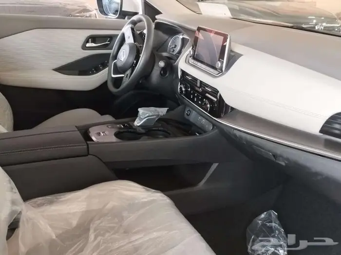 نيسان -اكس تريل 2025-ستاندر -دبل -وكيل سعودي 8