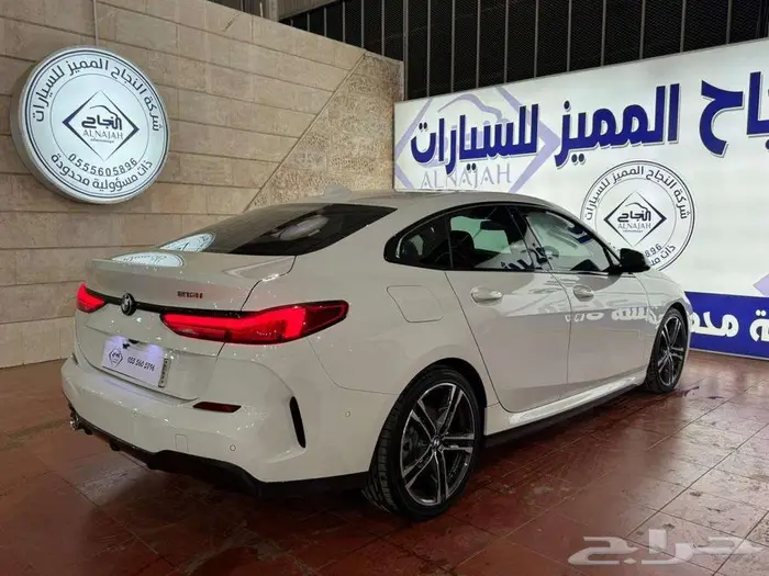 بي ام دبليو 218i موديل 2021 30
