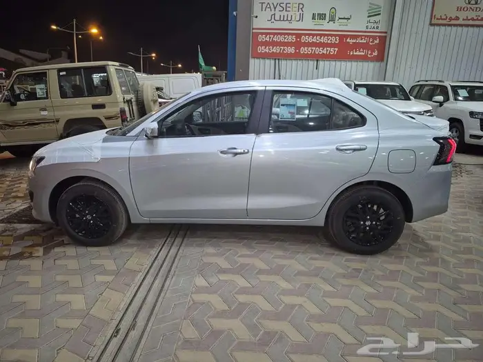 سيزوكى ديزاير استندر 2025 0