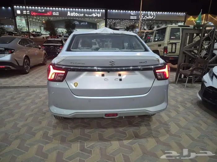 سيزوكى ديزاير استندر 2025 2