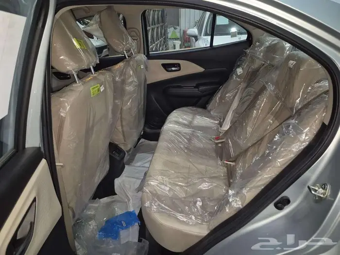 سيزوكى ديزاير استندر 2025 6