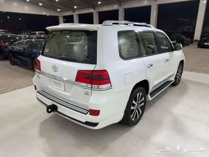 لانكروزر تورينق - 2019 - 237.000KM 5