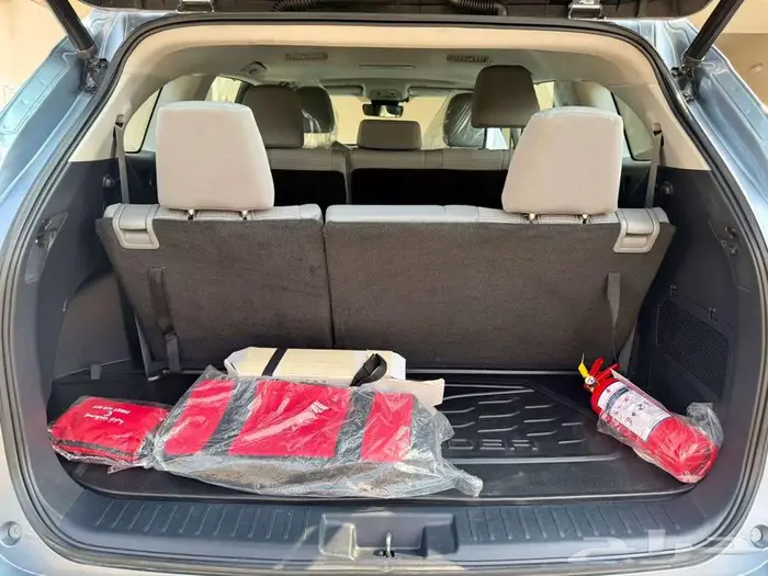 هايلاندر 2023 نص فل وكالة تحت الضمان ب 129 الف نقدي وتمويل 15