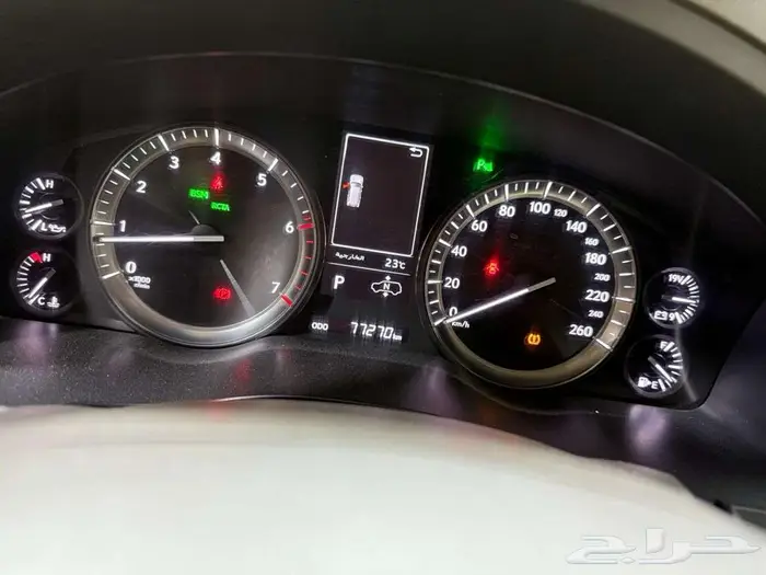 لكزس بلاك اديشن LX570 - 2020 - 77.000KM 10