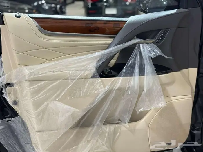 لكزس بلاك اديشن LX570 - 2020 - 77.000KM 6