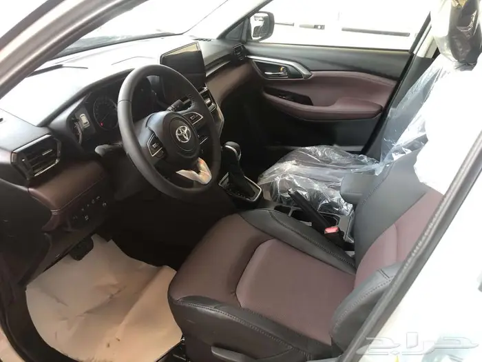 أوربان كروزر فل كامل GLX 2025 فضي 11