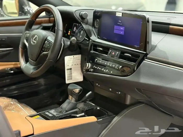 لكزس ES 300 HH موديل 2025 - فل خليجي - عرض نهايه العام 20