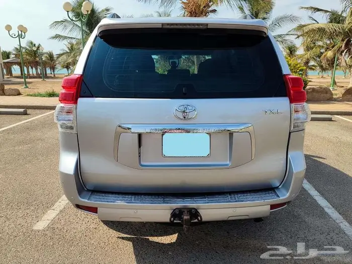 تويوتا برادو 2011م قير عادي قمة النظافة 7