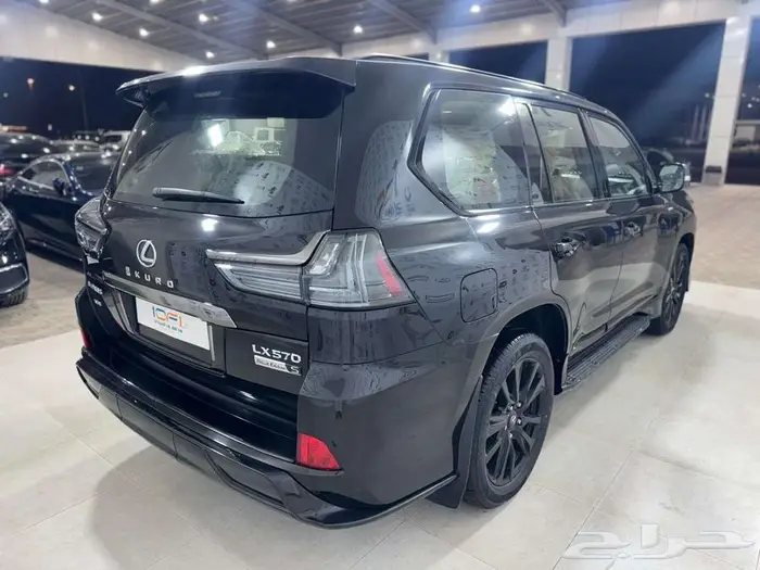 لكزس بلاك اديشن - 2019 - 167.000KM 4