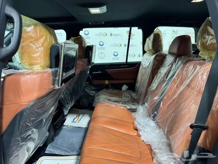 لكزس بلاك اديشن - 2019 - 167.000KM 12