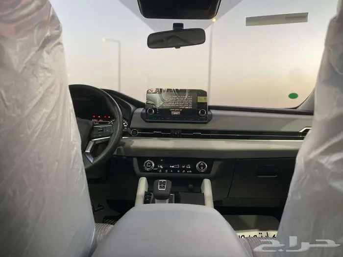 ميتسوبيشي أوتلاندر ستاندر 2024 - بانوراما 12