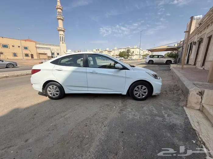 اكسنت 2017 للبيع 1