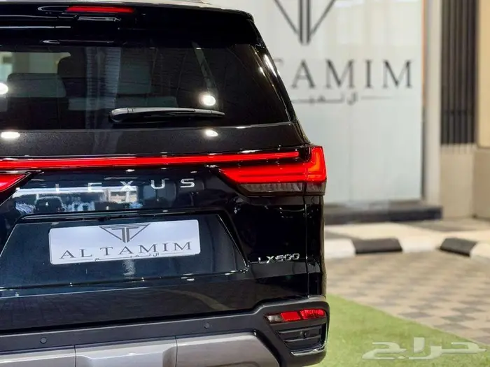 جيب لكزس LX600 2024 ماشي 3800 كم فقط 13