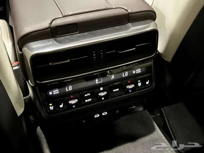 جيب لكزس LX600 2024 ماشي 3800 كم فقط 18