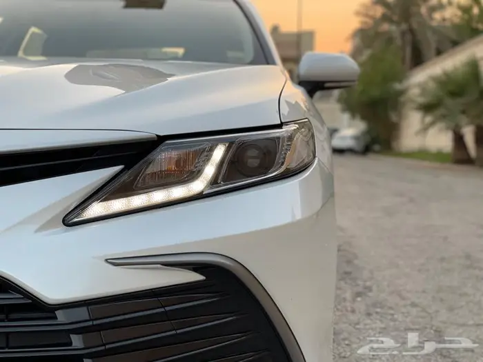 للبيع تويوتا كامري فل كامل 6